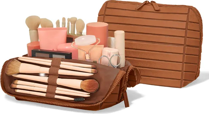 The Medium Traveller Toiletry Kit | Nordstrom