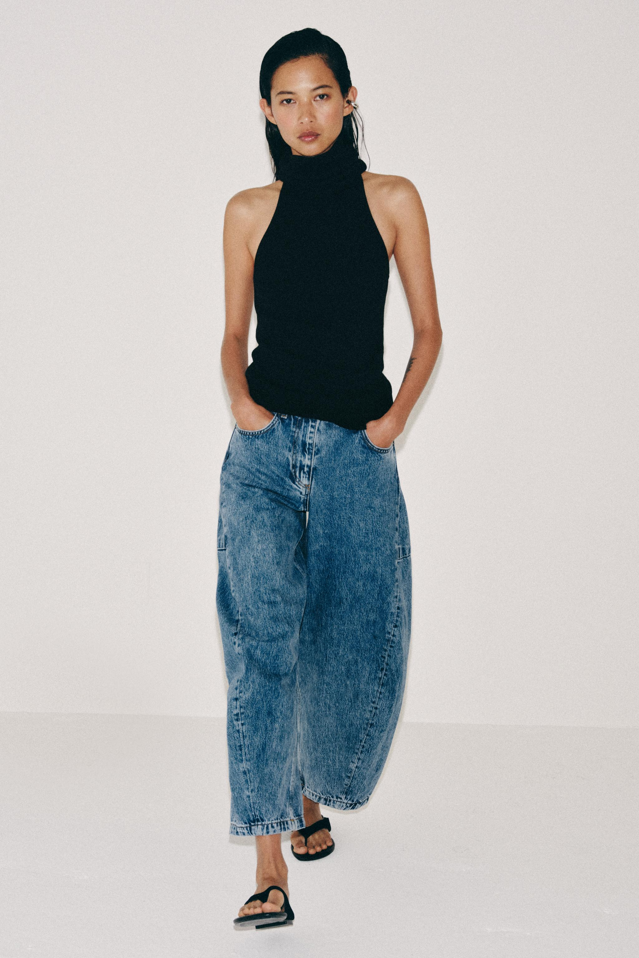 HIGH NECK SLEEVELESS TOP | Zara US