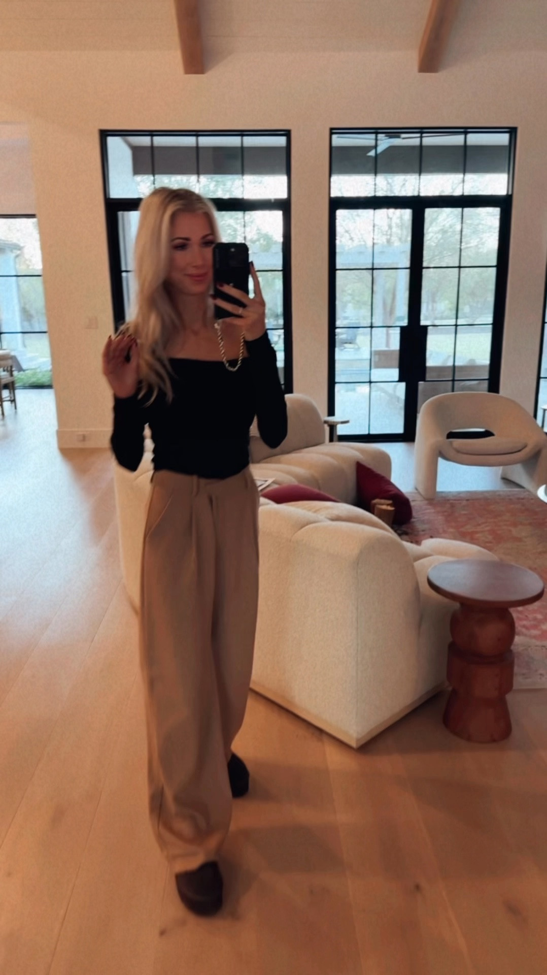 Abercrombie wide leg pant | size small black top from Amazon | platform slipper from Amazon

#LTKShoeCrush #LTKFindsUnder50 #LTKStyleTip