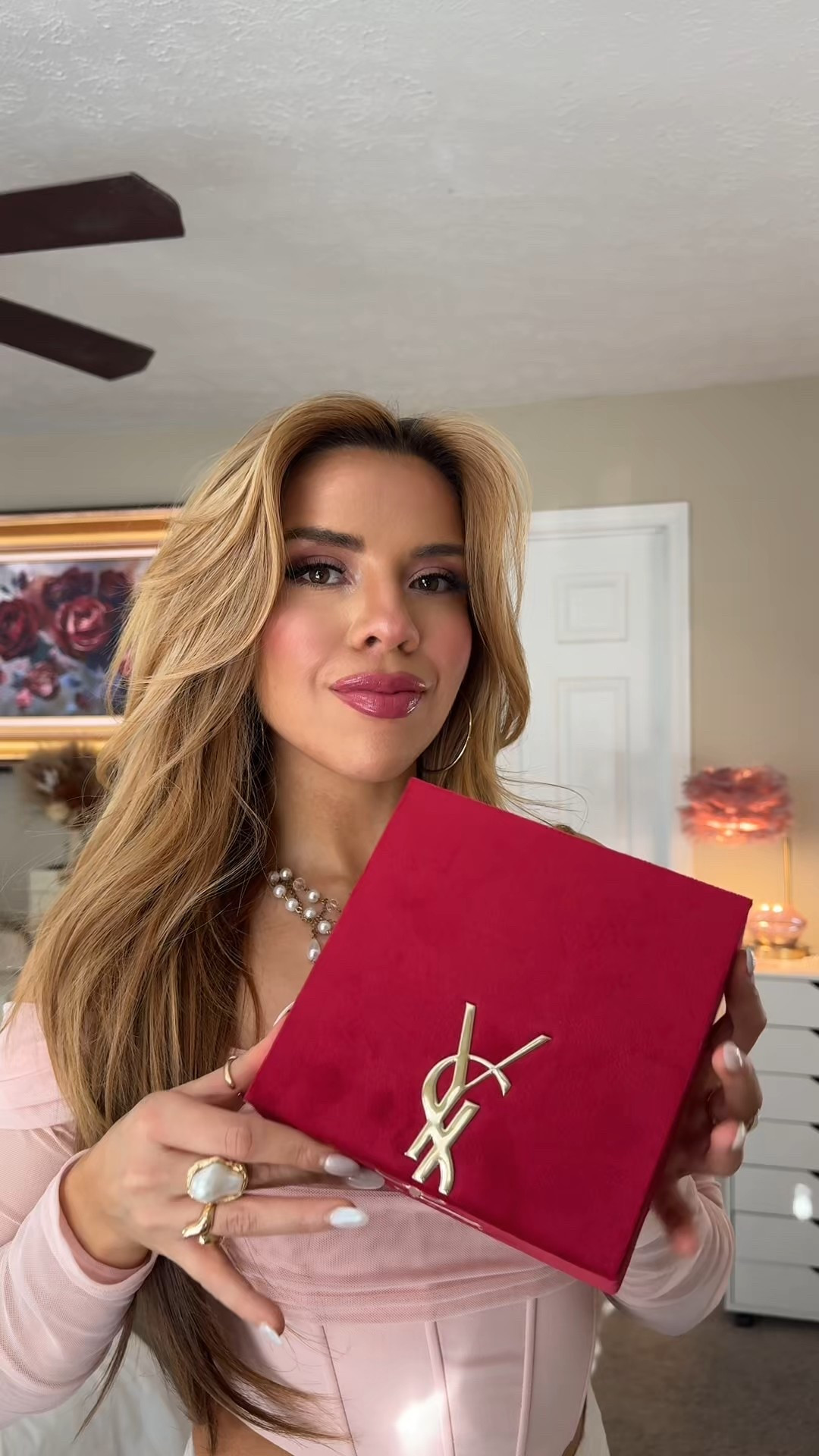 Ysl libre berry scent 🍒

#LTKBeauty #LTKgrwm