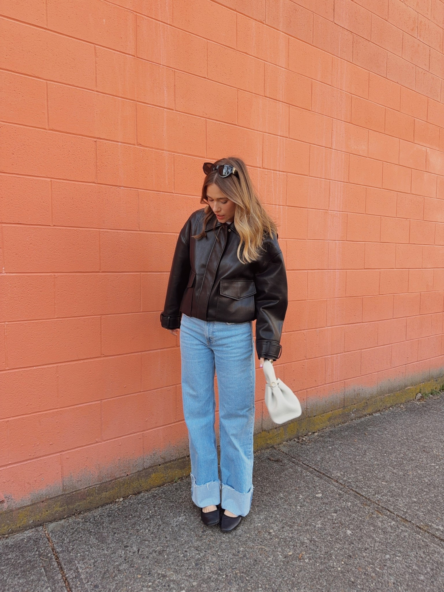 Jeans are old from Abercrombie so linked similar ones ! 

#LTKootd