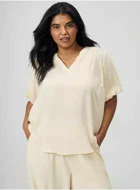 Harper Georgette Puff Sleeve Blouse | Torrid (US & Canada)