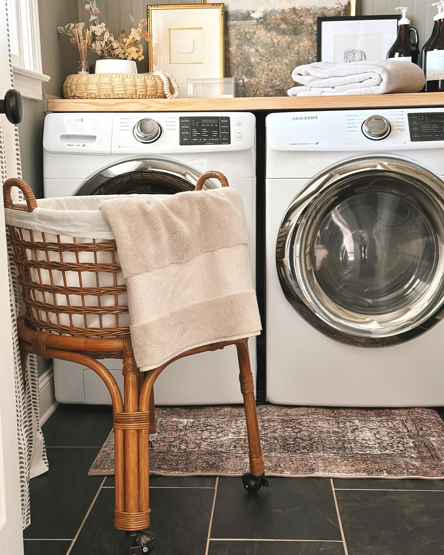 Wayfair best sellers in my laundry room- rolling wicker laundry hamper and oriental vintage Loloi rug 🧺🏡 @wayfair #wayfair #wayfairpartner #laundry #laundryroo


#LTKHome #LTKStyleTip