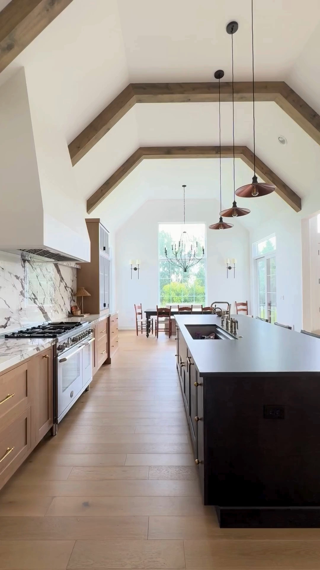 5 Designer Picks in our home that you won’t believe can be found on Wayfair! 

#LTKHome #LTKxWayfair #LTKSaleAlert
