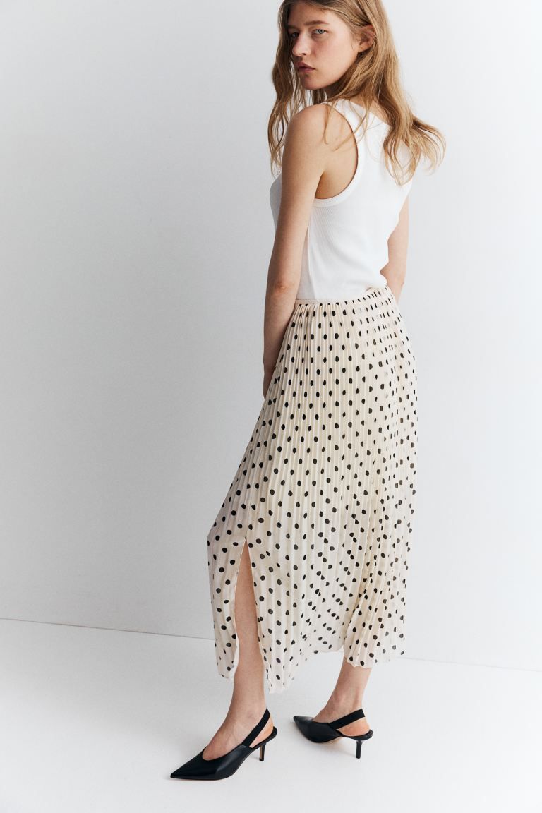 Pleated Chiffon Skirt - Cream/dotted - Ladies | H&M US | H&M (US + CA)