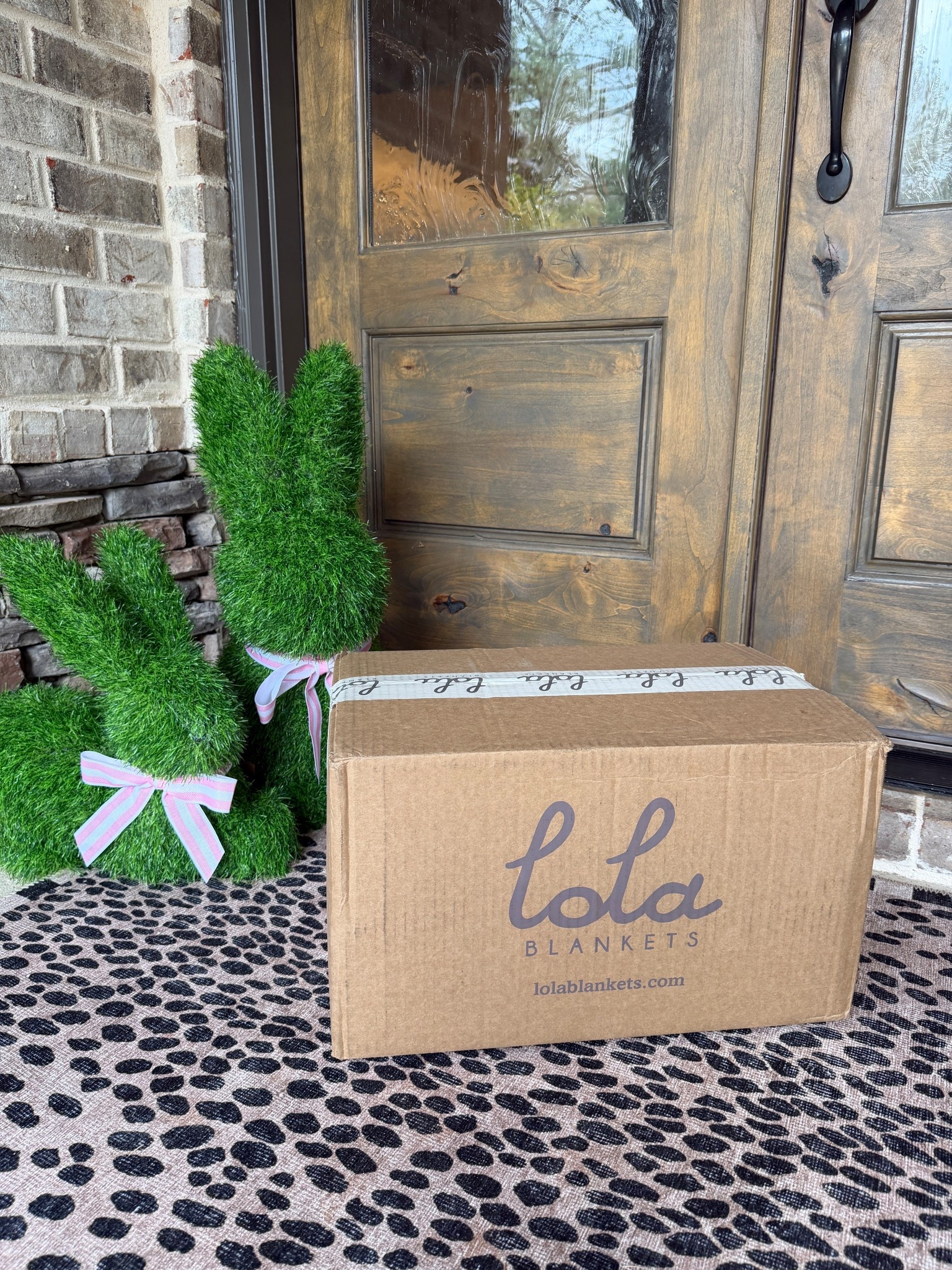 The softest blanket! Ultimate cozy goals🥰 would make a great wedding gift, baby shower gift (mama deserves a good blankey, too!) or really a gift for anyone that loves to cuddle up!

#LTKselfcare #LTKHome #LTKWedding