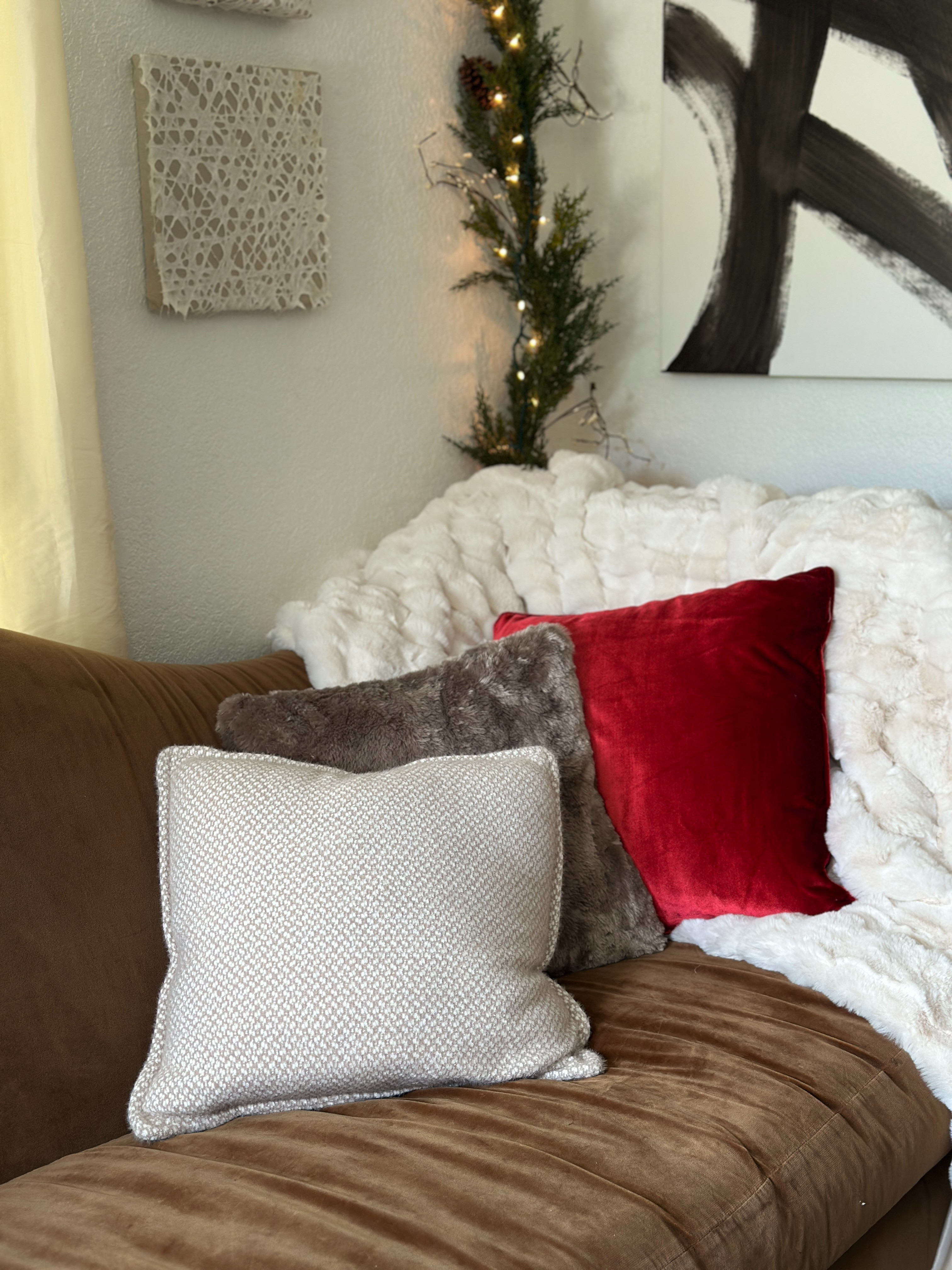 Spruce up your sofa game with cozy designer favorites @Wayfair #ad #WayfairPartner #OnlyonWayfair #Wayfair 

 #LTKHoliday #LTKSeasonal #LTKHome