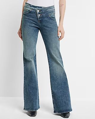 Mid Rise Medium Wash Crossover Waistband 70s Flare Jeans | Express