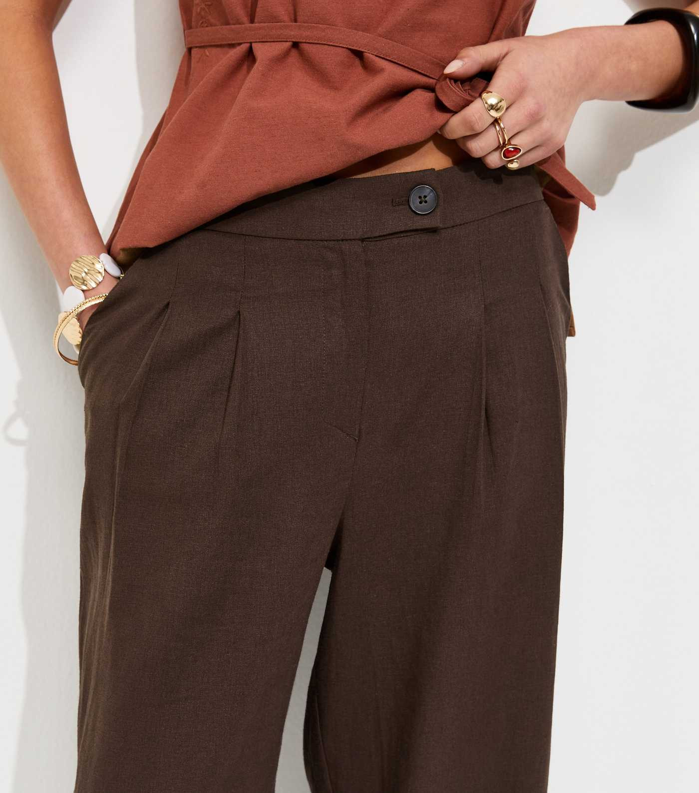 Brown Linen Rich Tailored Trousers | New Look | New Look (UK)