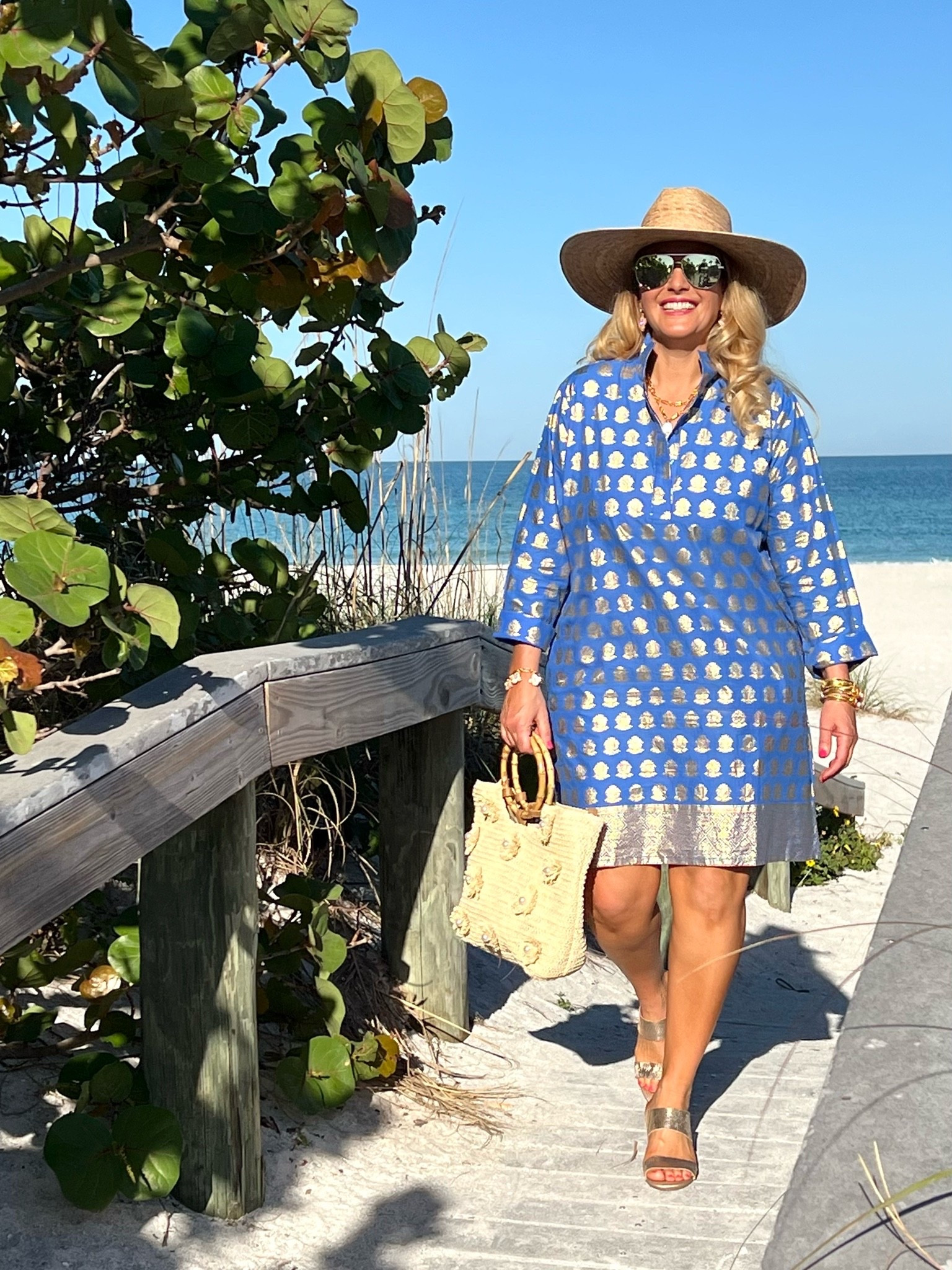 🏝️BEACH VACAY LOOK: #ad This Jude Connally dress is stunning! #judeconnally @judeconnally

💙It’s 100% cotton, functional side pockets and has an inside lining. Soft, lightweight, chic and so stylish. OBSESSED! 

💙It comes in several colors and patterns too. Wearing a medium and fits true to size. Available in sizes XS-XXL.

#enjoythecompliments #preppystyle #beachvacation

#LTKSeasonal #LTKOver40 #LTKSaleAlert #LTKMothersDay #LTKTravel #LTKgrwm #LTKootd #LTKMidsize #LTKSwim