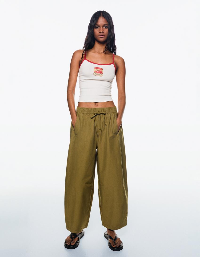 Cropped barrel trousers - Trousers - Women | Bershka GB