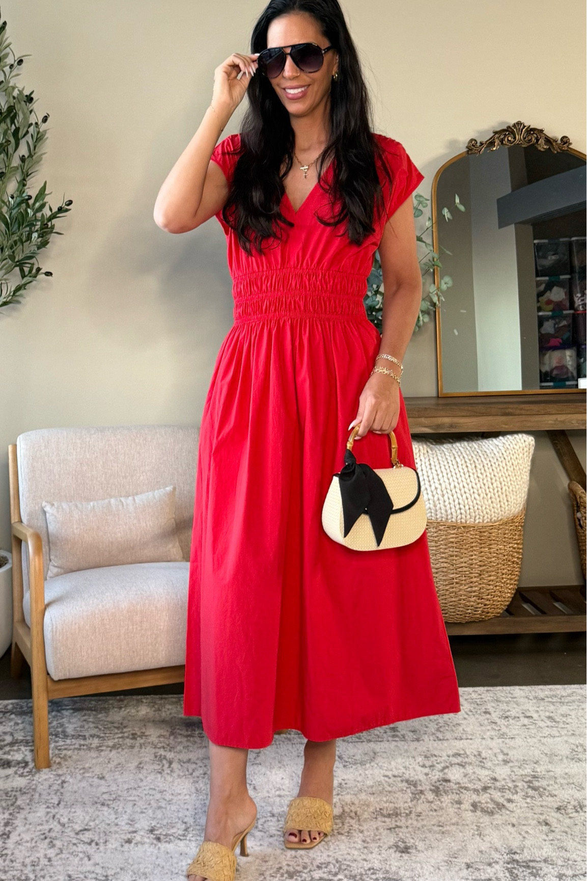 Super flattering target dress and so comfortable. Has pockets. Wearing a small 


#LTKU #LTKFindsUnder50 #LTKShoeCrush