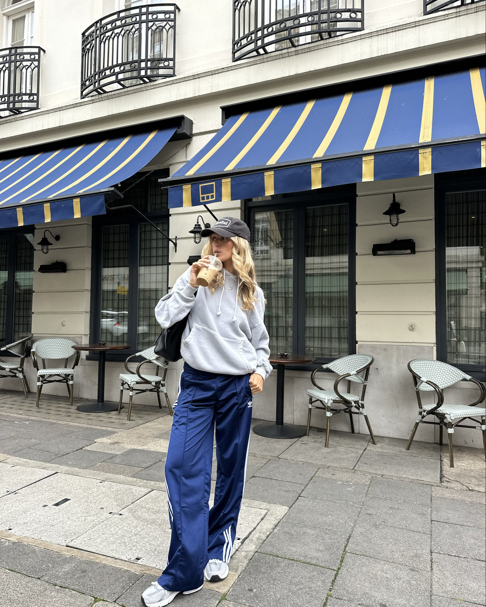 My attempt at athleisure - Side note these Adidas joggers are a 10/10 

#FashionMonth #LTKautumn #LTKuk