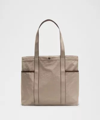 Daily Multi-Pocket Tote Bag 20L | lululemon UK
