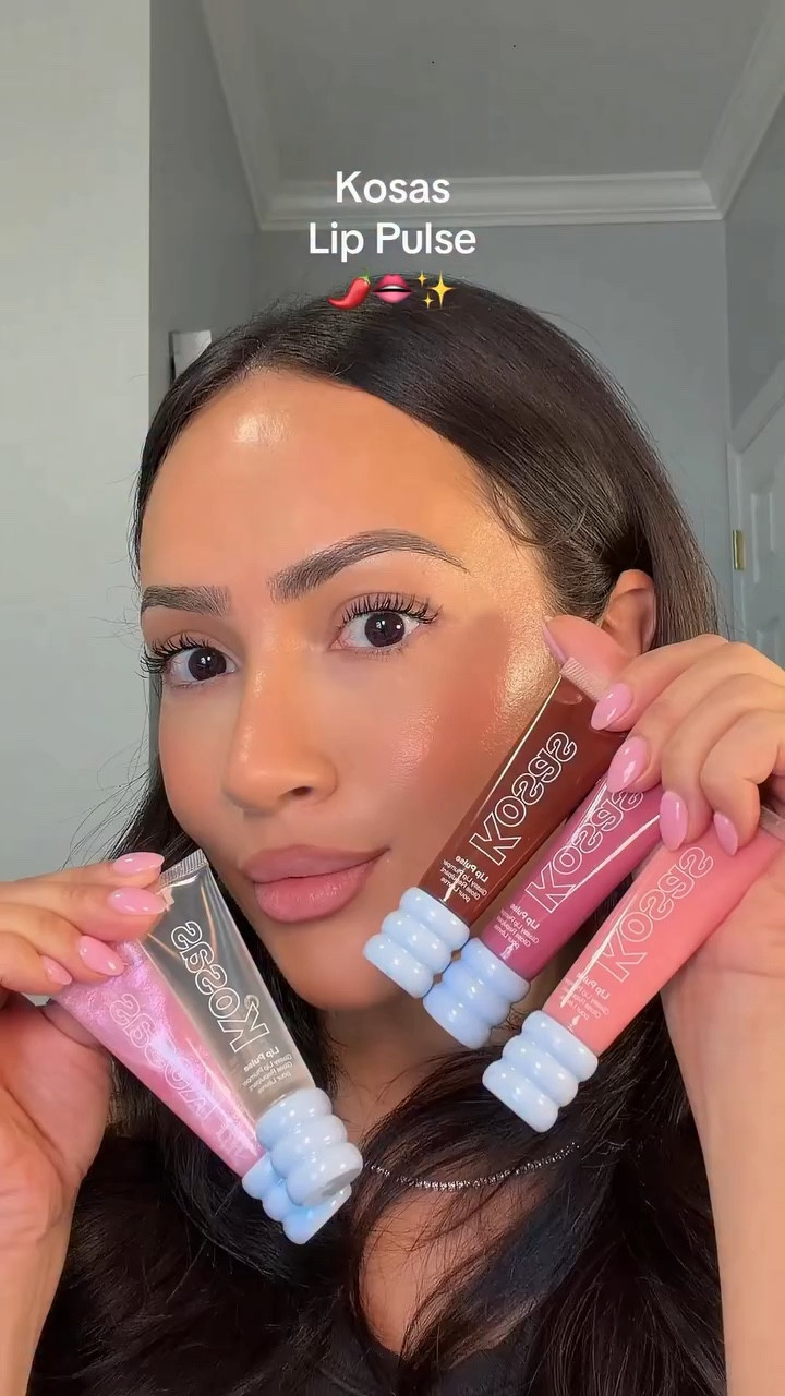 I literally can’t pick a fav I love them all😍😍😍 @kosas #makeup #kosas #lipplumper #lipgloss #makeupproduct