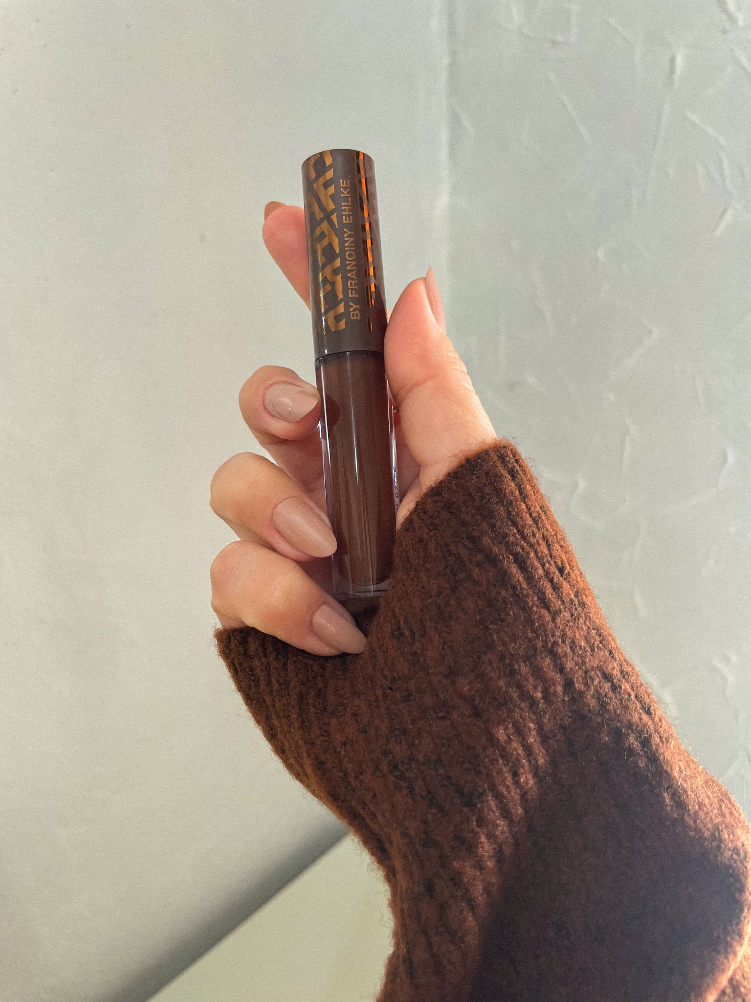 gloss labial chocochilli franbyfr 

Vocês não tem noção, do cheirinho de chocolate desse gloss, chocolovers piram! Além da cor ser linda e clássica, promete aumento dos lábios!


#LTKbrasil