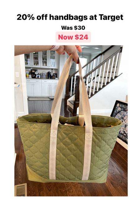 Universal Thread tote handbag


#LTKfindsunder50 #LTKitbag #LTKsalealert