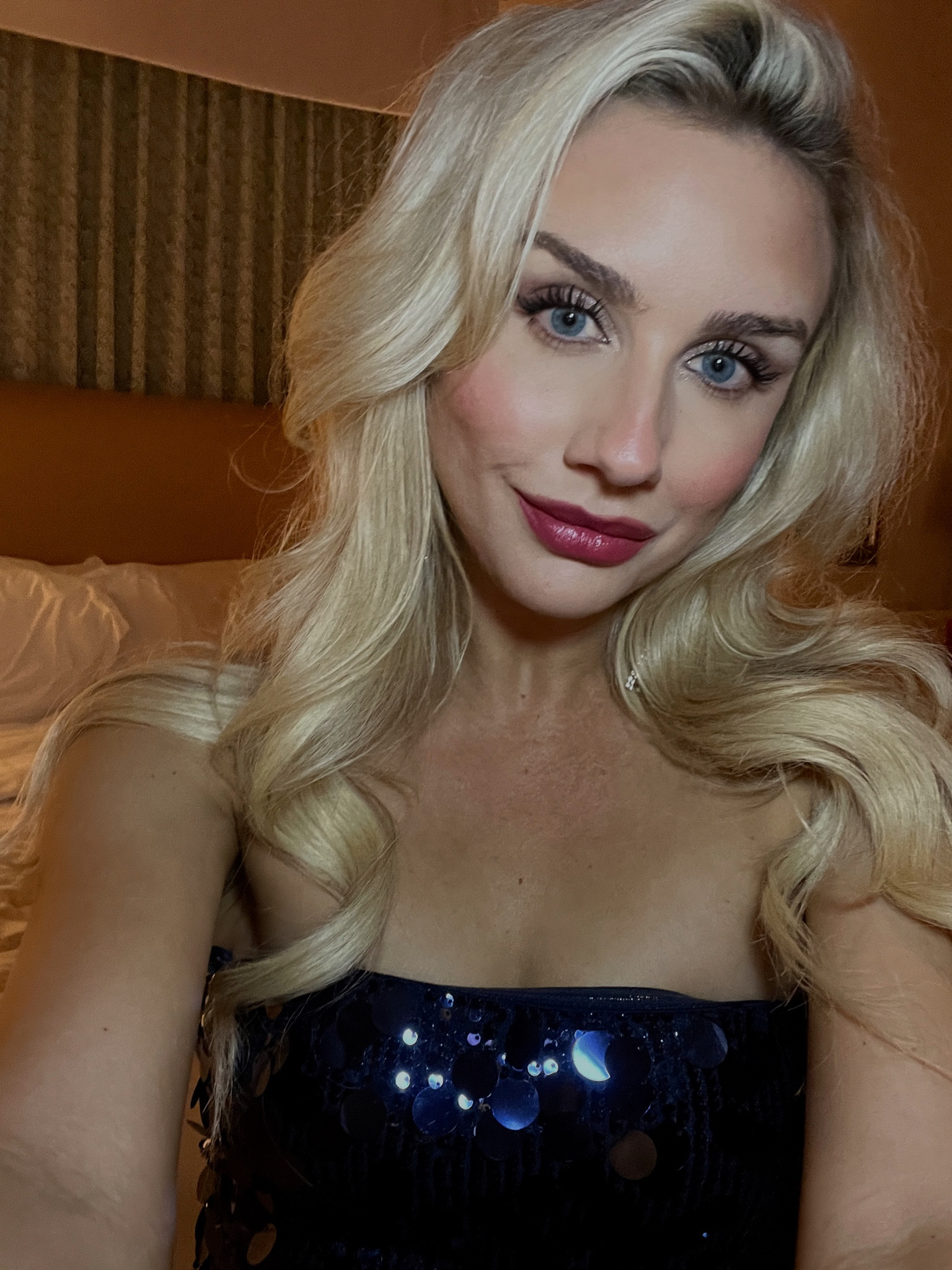 NYE glam 🥂✨

#LTKU #LTKbeauty #LTKparties