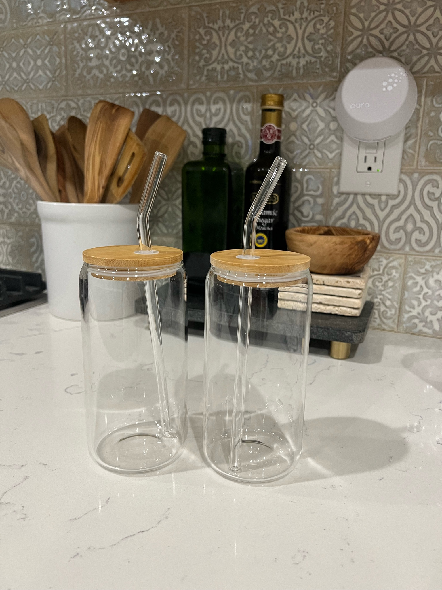 Amazon home // glass // tumblers // coffee // cups // kitchen // straws 

#LTKhome #LTKstyletip #LTKunder50