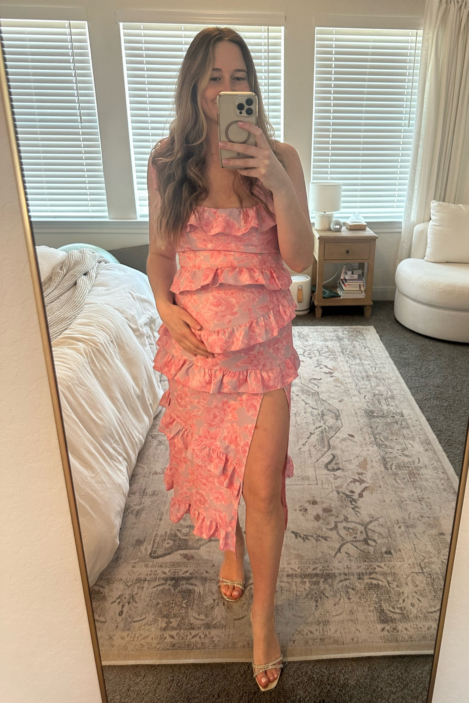 The cutest Galentine / Valentine dress 💗 can squeeze my 25 week bump in there pretty comfortably but may want to size up if in third tri 

#LTKBaby #LTKBump #LTKWedding