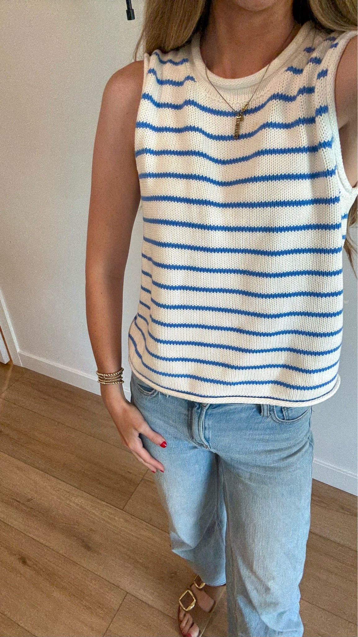 The cutest sweater tank for summer 🩵

#LTKmomlife #LTKSeasonal #LTKootd