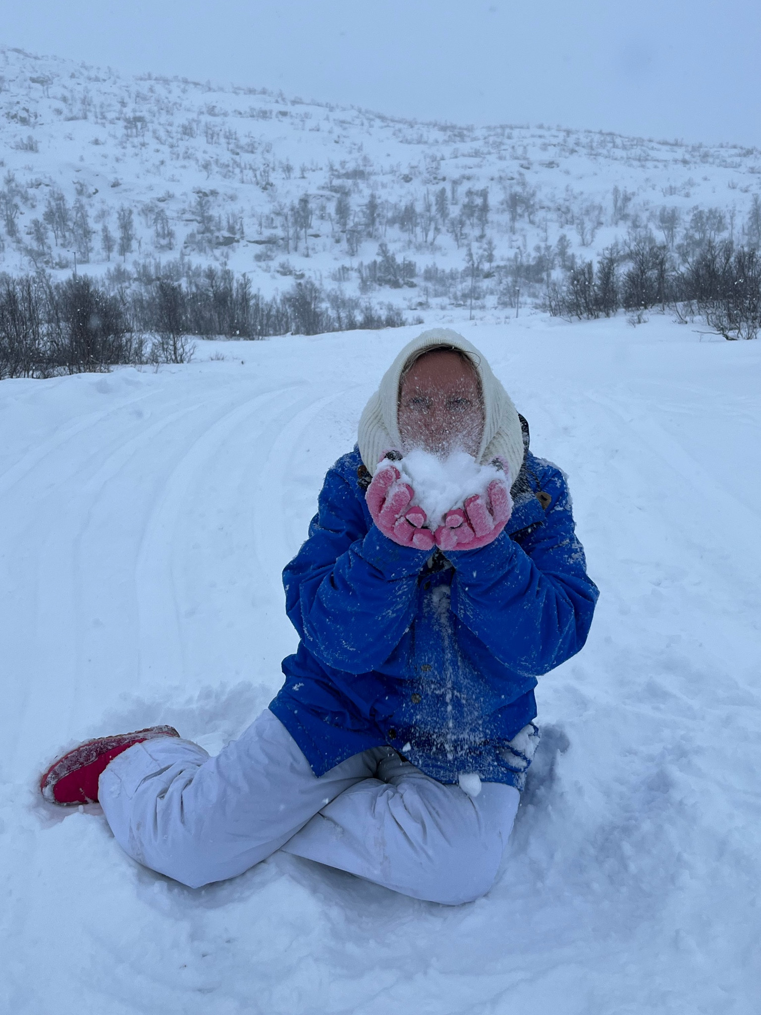Fun day in the snow ⛄️ 
Snow gear is a must living in Norway! 
Balaclava from Boohoo everything 50% on their site ✨
Snow attire, snow days, winter aesthetic, ski jacket, colorful winter, holiday sale 

#LTKfindsunder50 #LTKSeasonal #LTKHoliday