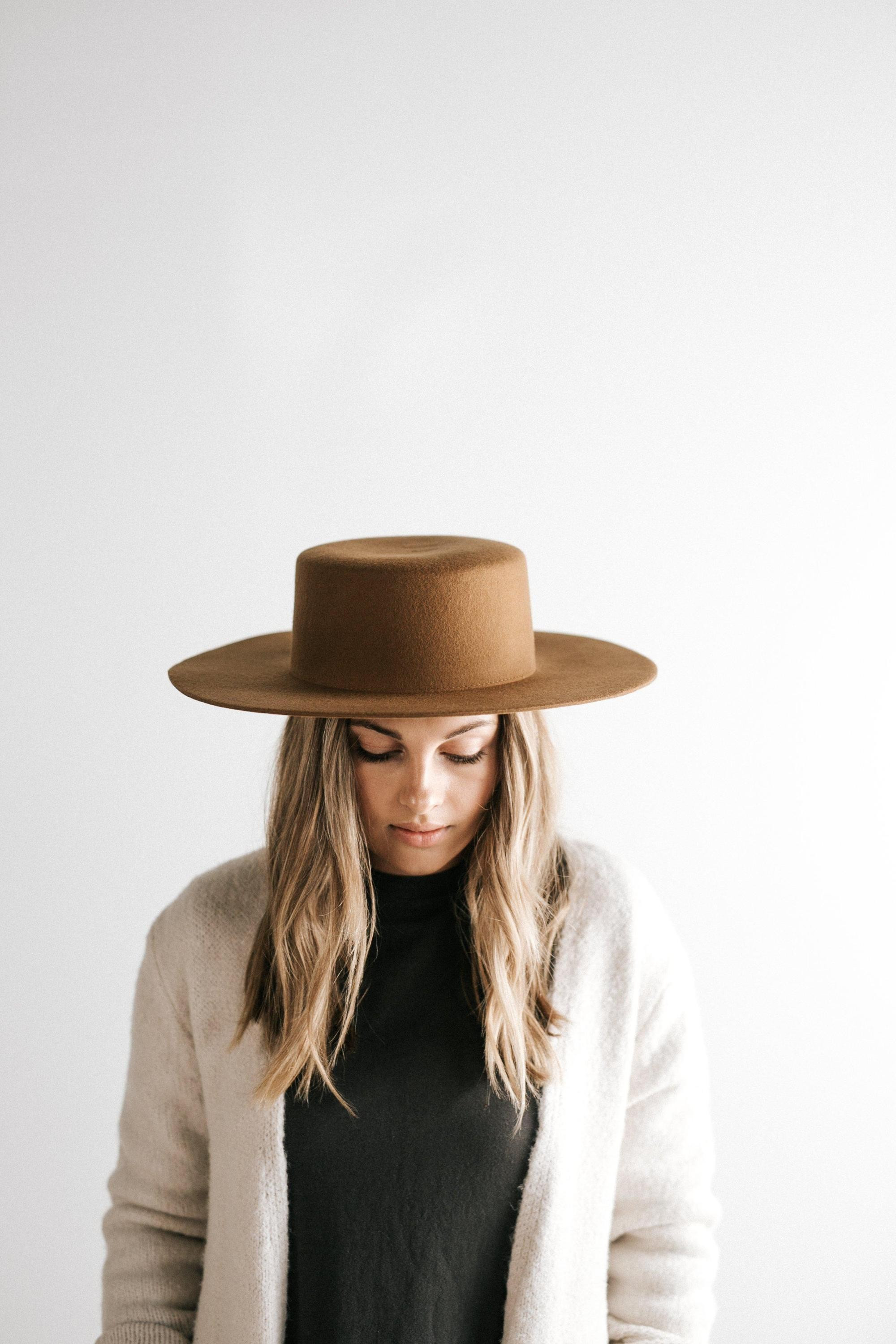 Dahlia Boater - Brown | Gigi Pip