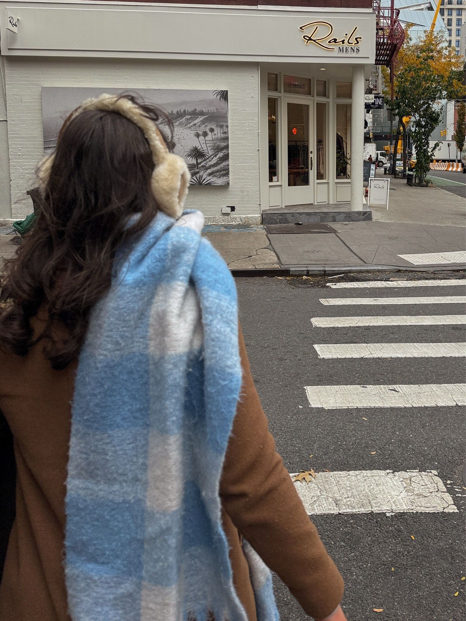 coastal fall outfits, city girl style, chic coffee shop looks, SoHo streetwear inspo, preppy fall outfits, minimalist everyday style, trendy autumn outfits 2025, casual chic New York outfits, neutral fall wardrobe, capsule closet inspo, pinterest aesthetic, Pinterest outfit, outfit ideas, outfit inspo, outfit inspiration, ootd inspo, casual style, casual outfit ideas, everyday outfit, autumn fashion trends, fall outfits, fall outfits women, nyc style, nyc autumn outfits, barm jacket, brown barn jacket, barn jacket outfit, cable knit sweater, rory gilmore sweater, tan coat, trench coat, white jeans, cream jeans, gap jeans, ugg boots, short uggs, tan uggs, ugg boot outfit, uggs outfit, gingham scarf, plaid scarf, eat muffs, ugg ear muffs, amazon ear muffs, sezane cardigan, tan cardigan, coach brooklyn,
brooklyn bag, tote bag, amazon scarf, november outfits, december outfits,
