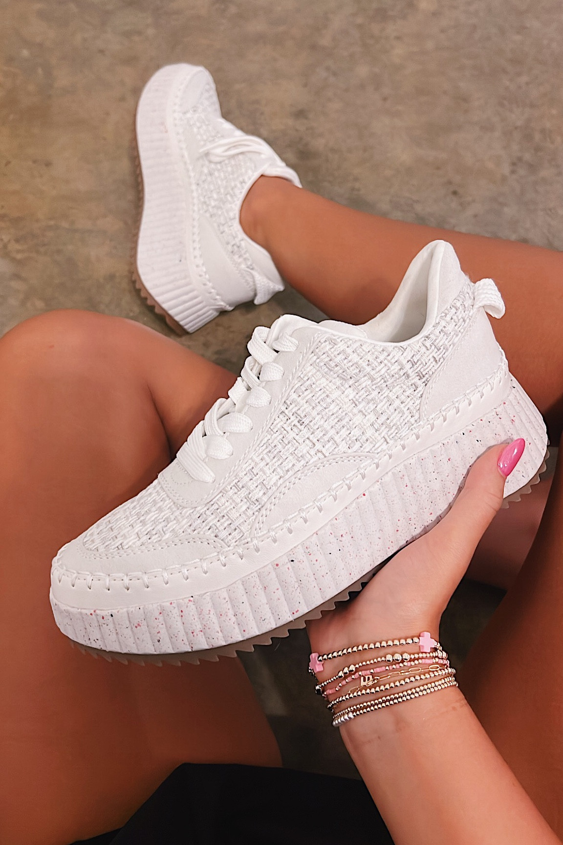 a must have shoe this fall—and also comes in black!😍✨ such a good dupe for the Chloé/Dolce Vita ones! 

#LTKshoecrush #LTKunder50 #LTKstyletip