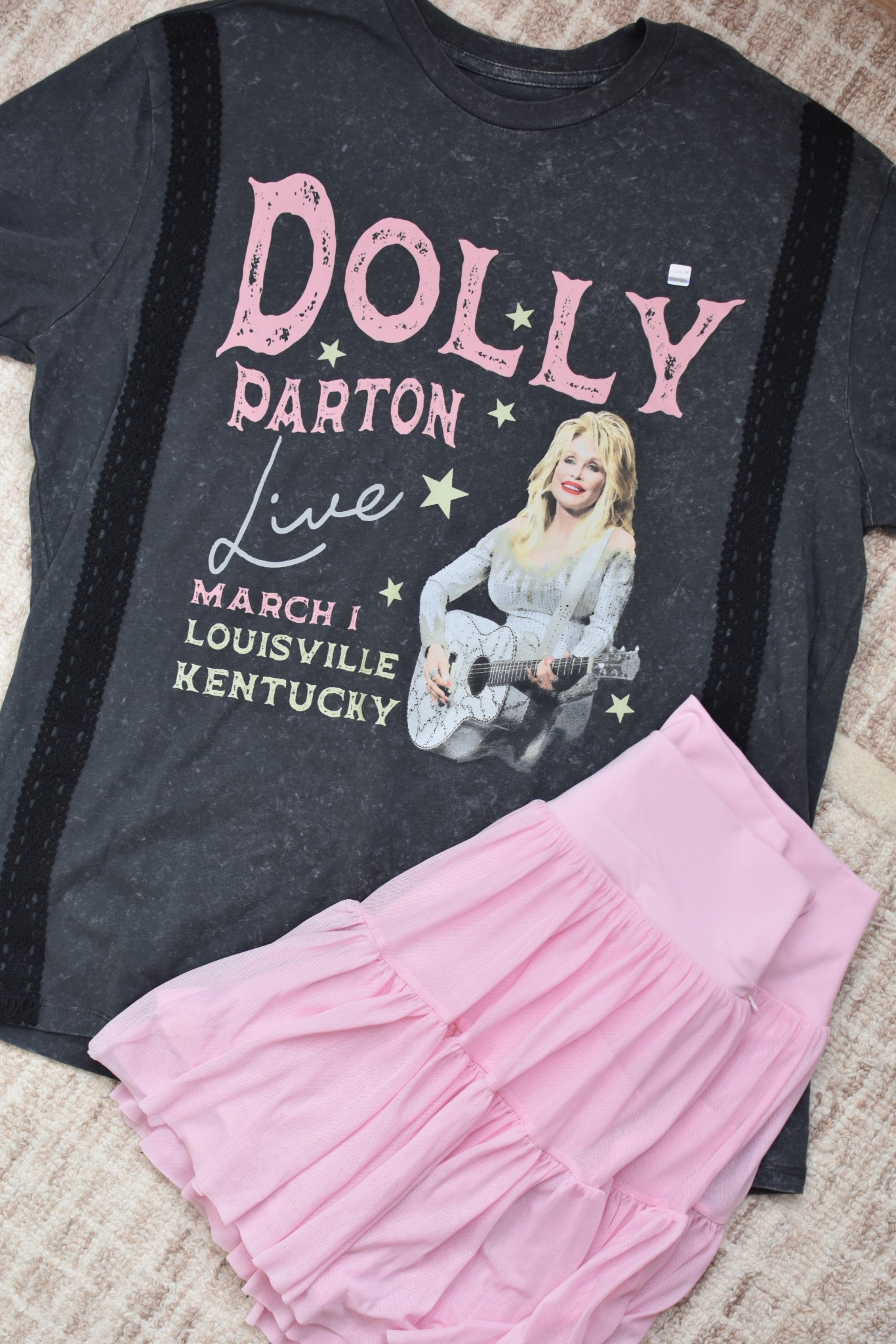 We’re off to Dollywood!!💕 I wore this skirt in red to Disney last month and LOVED it. I grabbed the pink while it’s on sale! I sized up to a large so the built in shorts will be comfy for a long day of walking. The tshirt is oversized — I got a size small  

#LTKActive #LTKgrwm #LTKmomlife