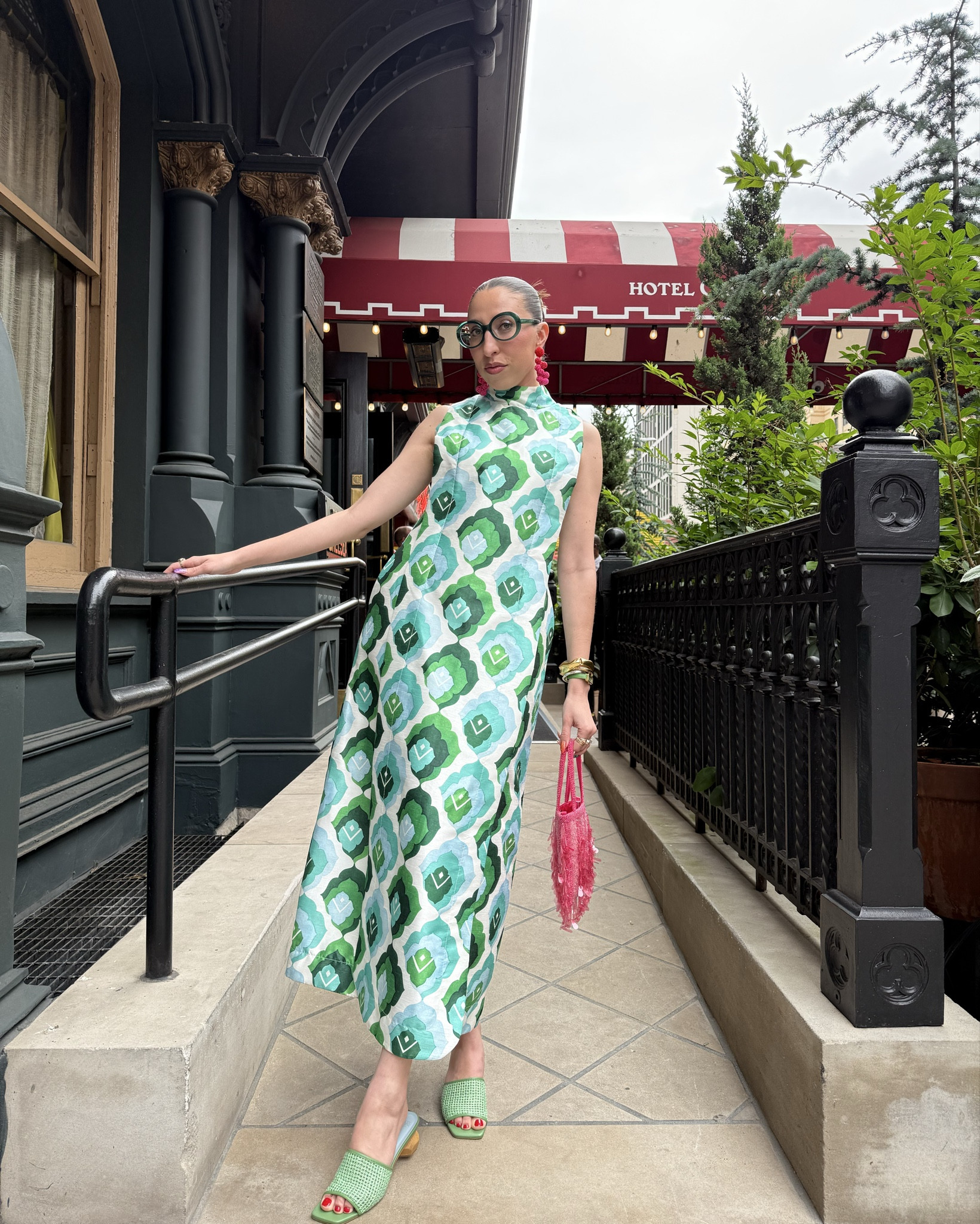 Threw on my best Frances Valentine look for Elyce Arons’ book launch event last night! Love the colors in this dress and bag for summer! 🩷🩵💚

#LTKSummerEdit #LTKParties #LTKSeasonal