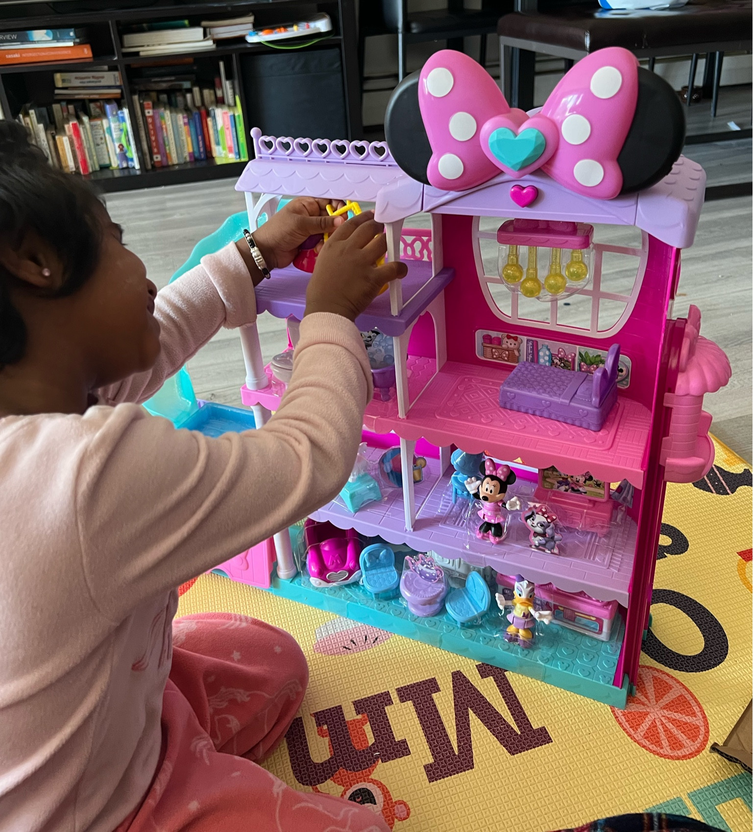 Minnie mouse dollhouse we got for T as holiday gift! Great gift option for kids 3+ 
Retails at 53$ with tons of options for pretend play!

#LTKunder50 #LTKkids #LTKHoliday