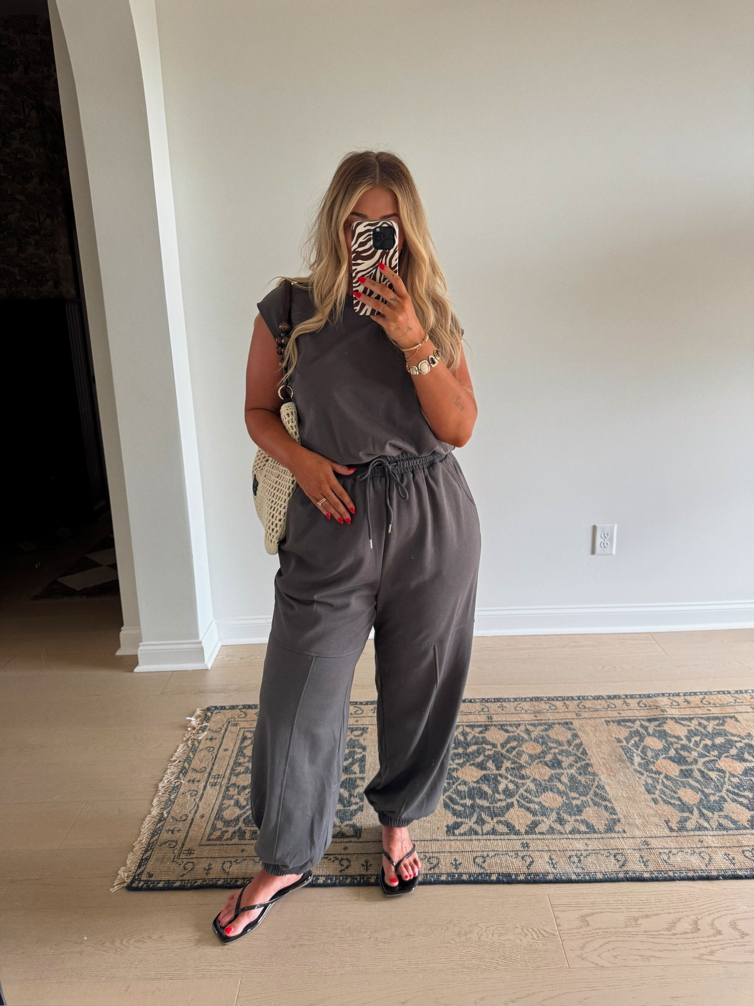 A fave Amazon jumpsuit from last year🤍

#LTKMidsize #LTKSpringSale