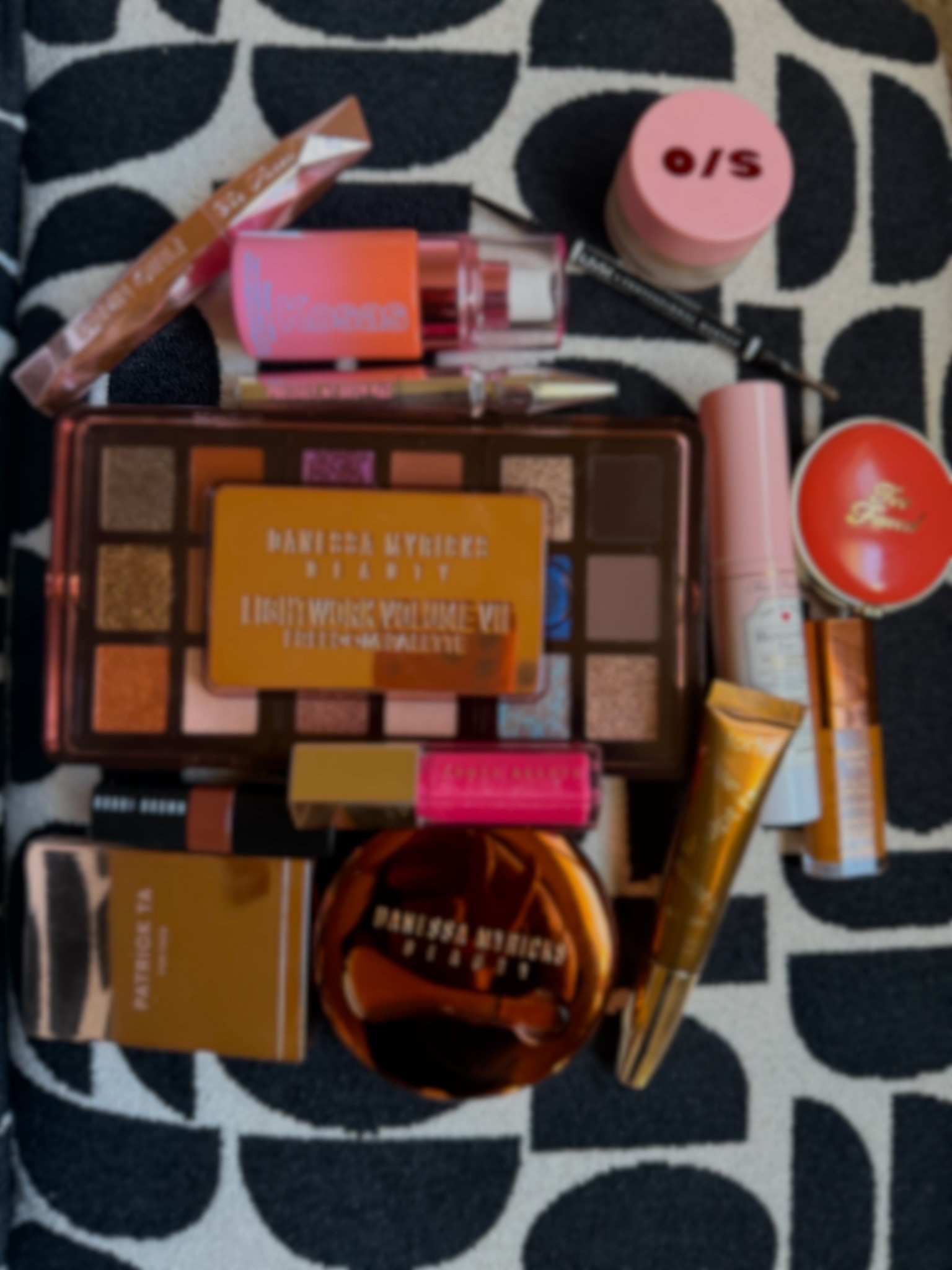 This has to be my most versatile palette 😍


#LTKBeauty #LTKdayinmylife #LTKgrwm
