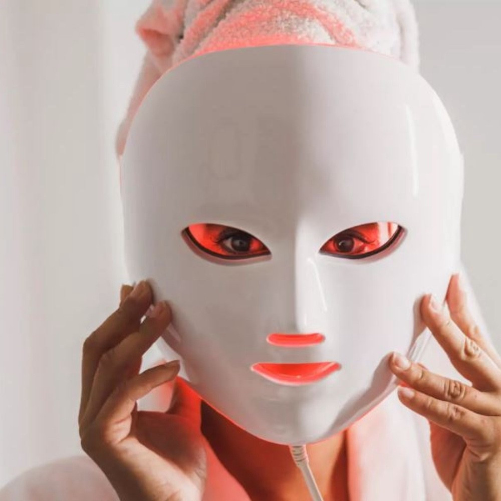 Red Light Mask

#LTKBeauty