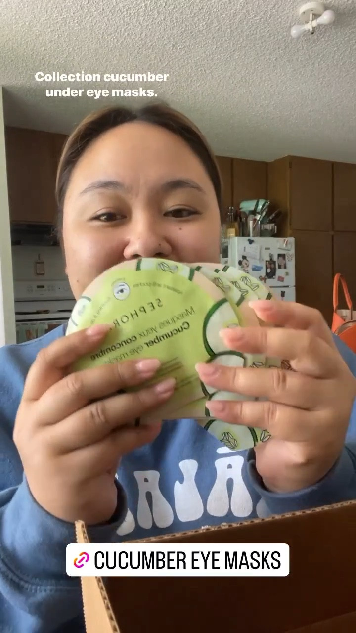 WHAT I BOUGHT AT THE SEPHORA SALE 🛍️ The first thing I restocked are these Sephora Collection cucumber eye masks. They are my fave to prep my skin for photos or videos, and I also like to pack them in my travel bag to keep the thin skin under my eyes hydrated and refreshed. 

Mai poina (“don’t forget” in Hawaiian), Sephora Collection is 30% throughout the sale, which ends on April 28, 2023. 

#LTKBeautySale #LTKFind #LTKsalealert