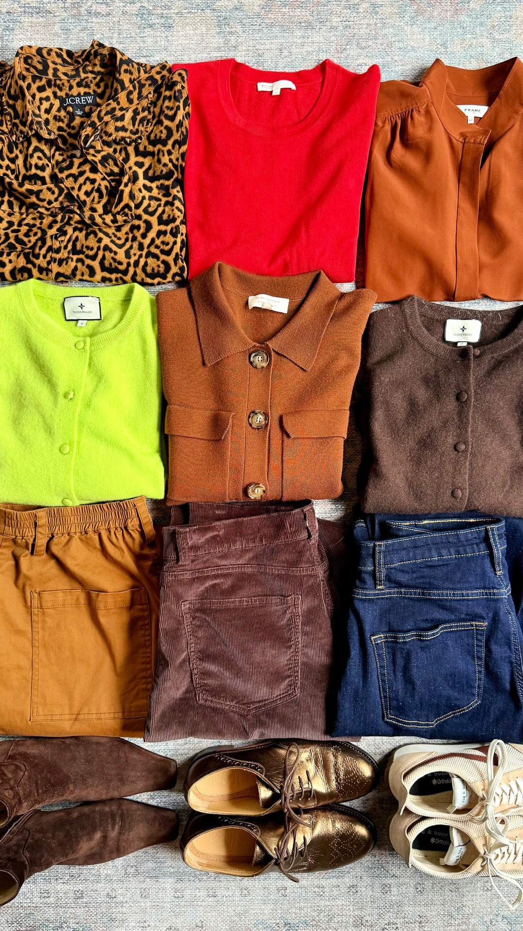 Two weeks in London and Paris 🍂✈️ — and I’m keeping it chic, cozy, and carry-on friendly with my fall travel capsule wardrobe. 🇬🇧🇫🇷 Think classic neutrals, layers you can mix and match, and just enough polish to feel put-together from morning croissants to evening strolls along the Seine. 🥐🧥✨

A few standouts? A leather jacket, comfy sneakers, a soft cashmere sweater, and that perfect pair of jeans that go with everything.

Effortless style, minimal pieces, maximum outfit potential. 💼✨
#FallTravel #CapsuleWardrobe #LondonParisStyle #TravelOutfits #ChicAndComfy

#LTKOver40 #LTKPetite #LTKSeasonal