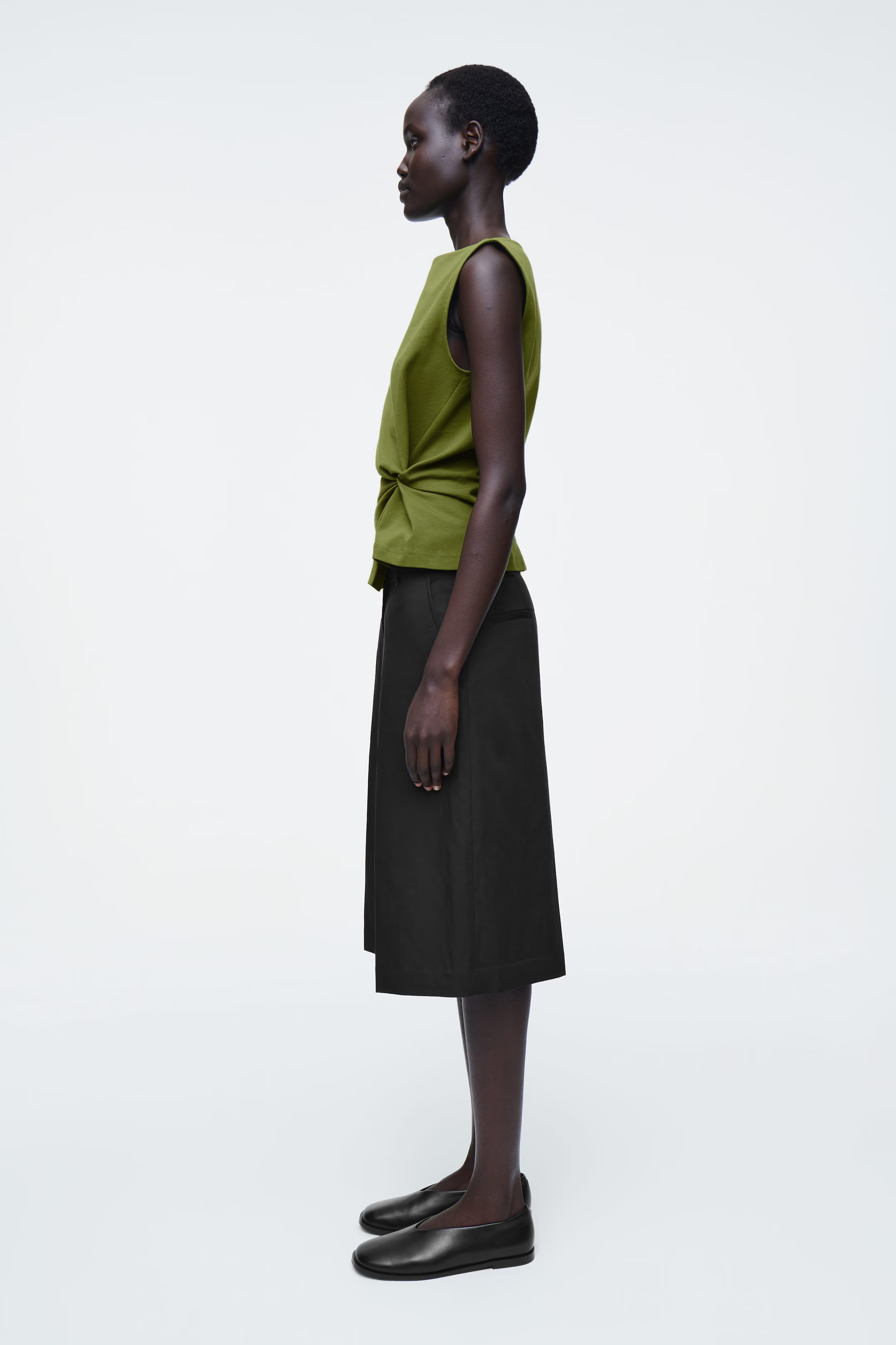 TWIST-DETAIL TOP - OLIVE GREEN | COS (EU)