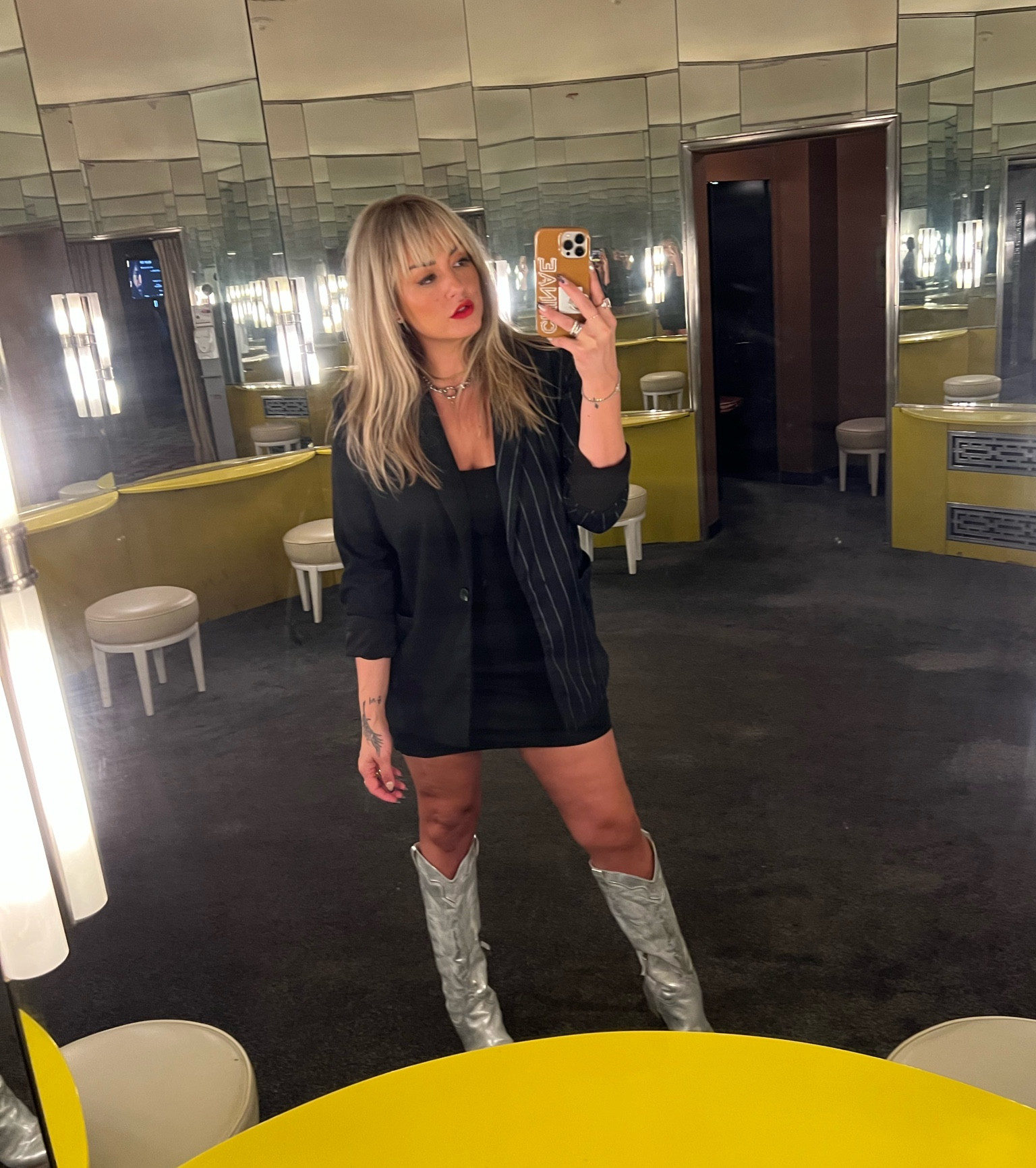 These boots!!!!

#LTKshoecrush #LTKSeasonal #LTKcurves