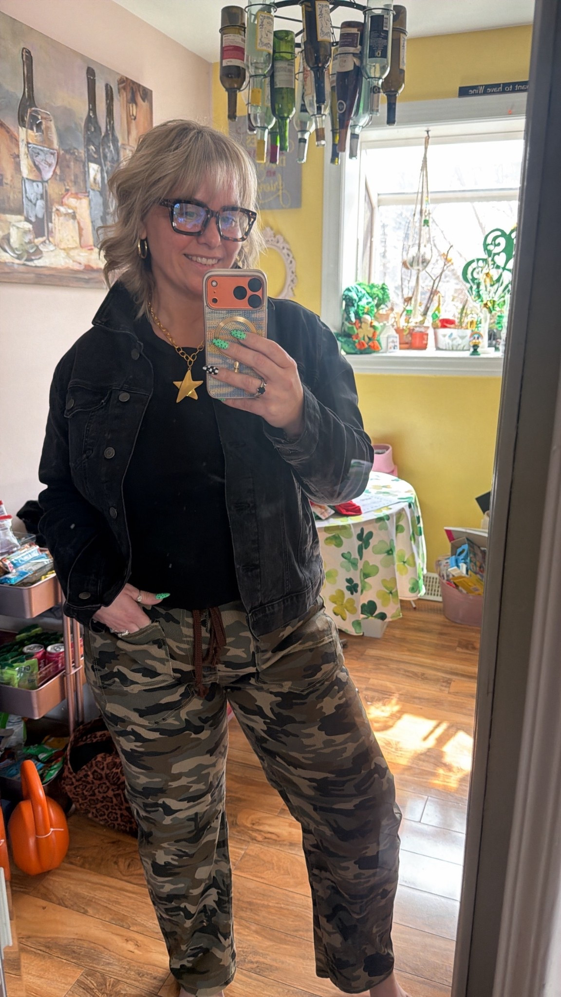 Dopamine dressing for the win. 

Bottoms are XL and top is 16

#LTKPlusSize #LTKMidsize #LTKootd