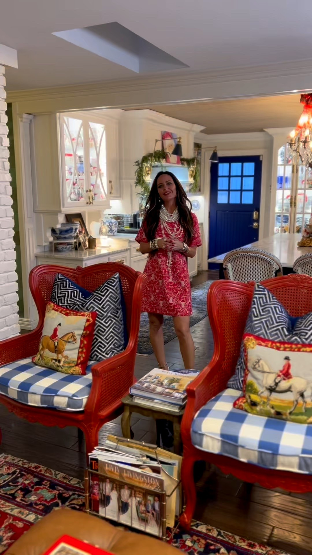 Holiday home tour reveal number 4 is our keeping room ❤️

#LTKHoliday #LTKHome #LTKSeasonal