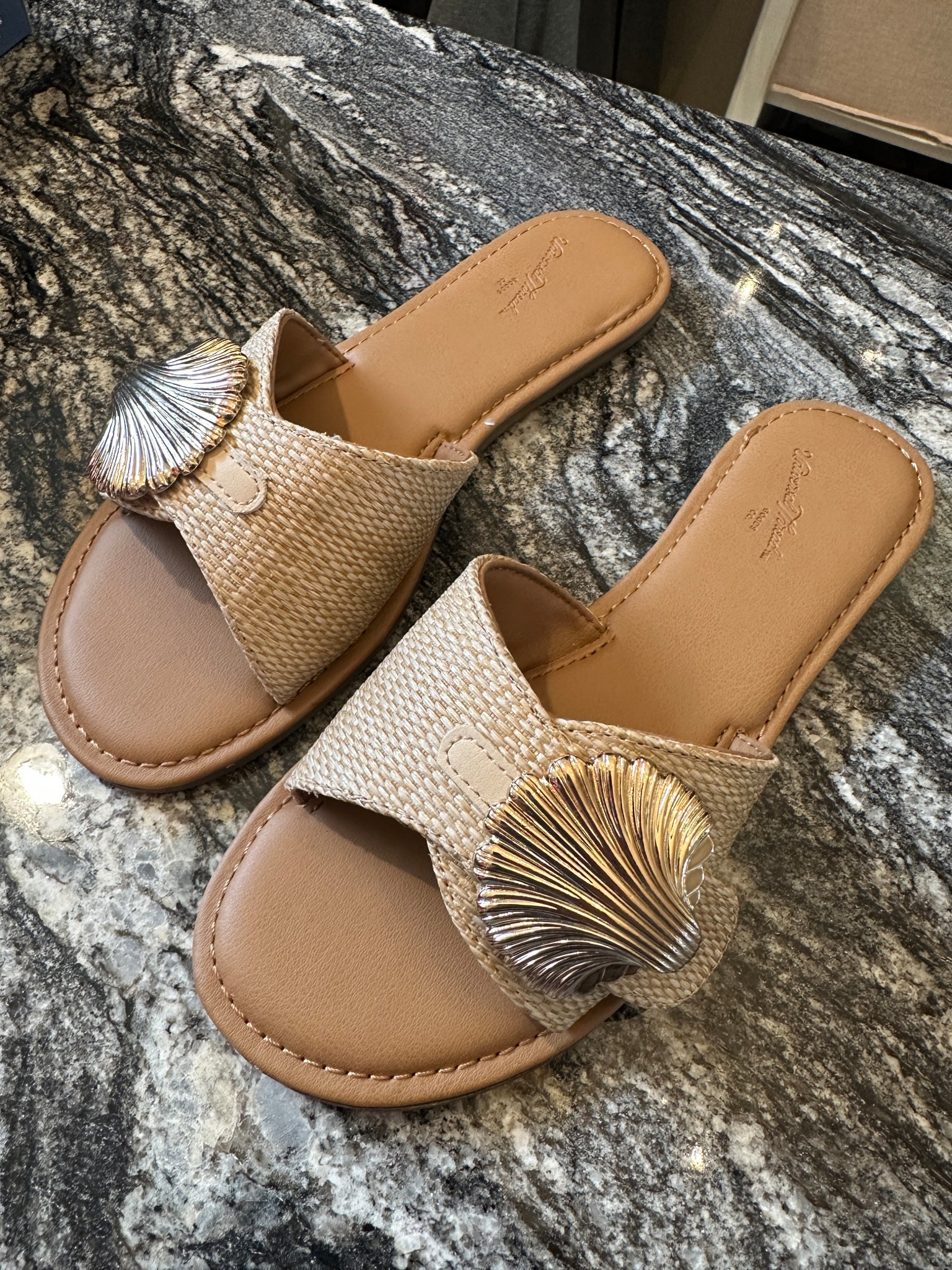 Fun flats for summer! These are true to size for me

#LTKShoeCrush #LTKFindsUnder50 #LTKStyleTip