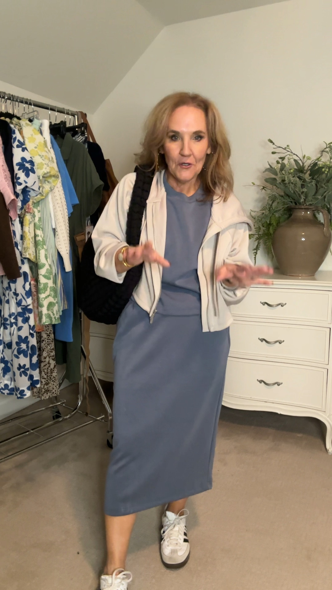 Flx brand at kohls and now a midi skirt. With pockets! Oh my goodness I love this for everyday, work or travel! 
Wearing a medium skirt and top. Jacket is a large for an oversized fit. 

Even my bag is the same brand  

#LTKOver40 #LTKWorkwear #LTKWatchNow
