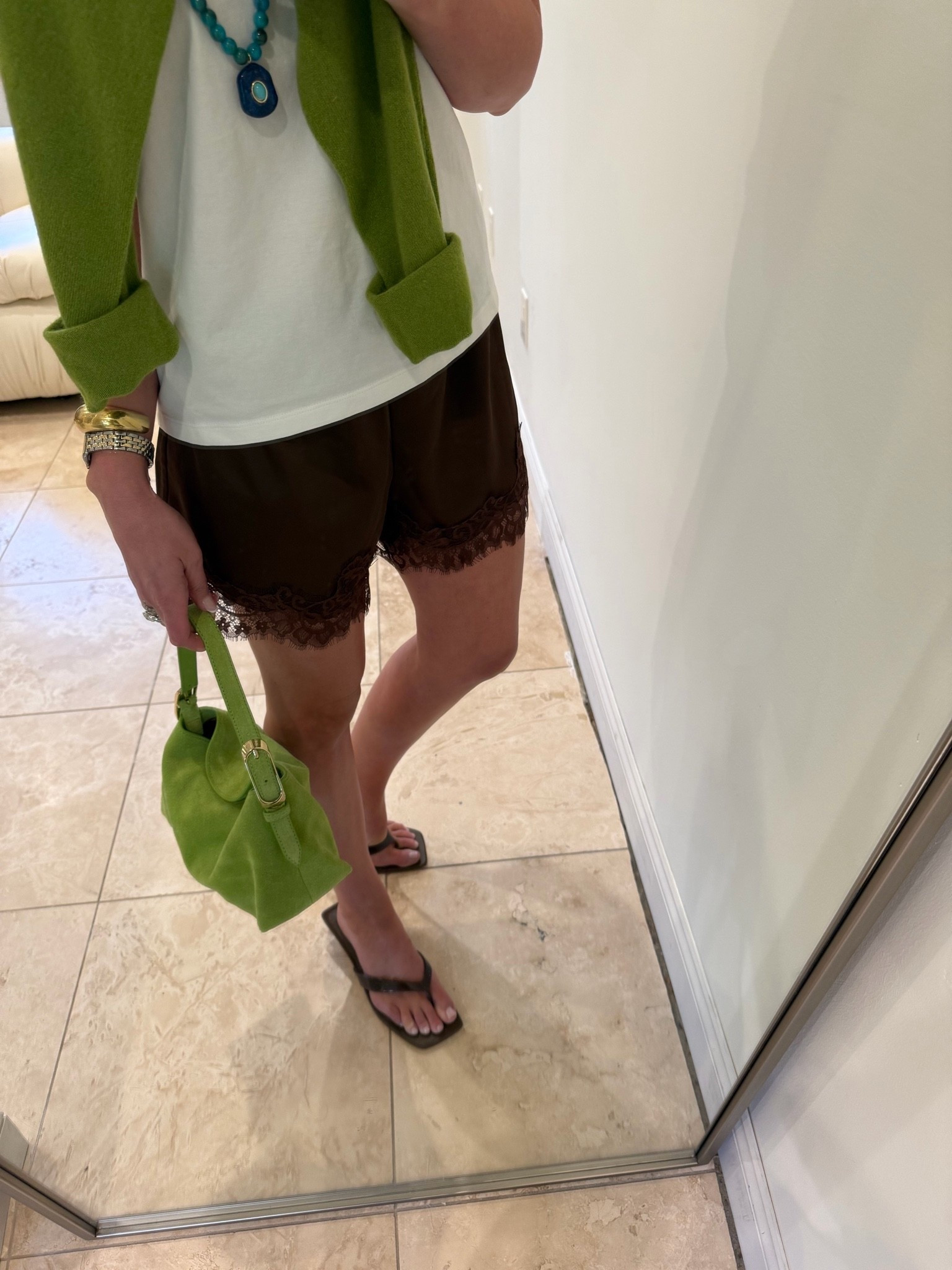 spring ootd!! love the pops of color!