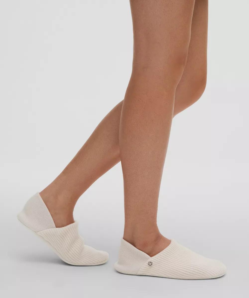 Women's Cashmere and Wool Slippers | lululemon (AU)
