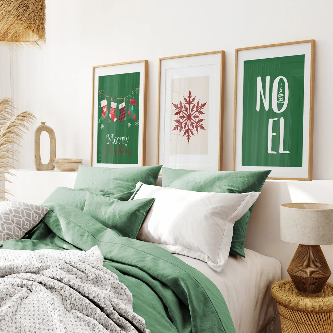 Christmas Wall Art Set: Green Holiday Decor, Socks, Snowflake Posters - Etsy | Etsy (US)