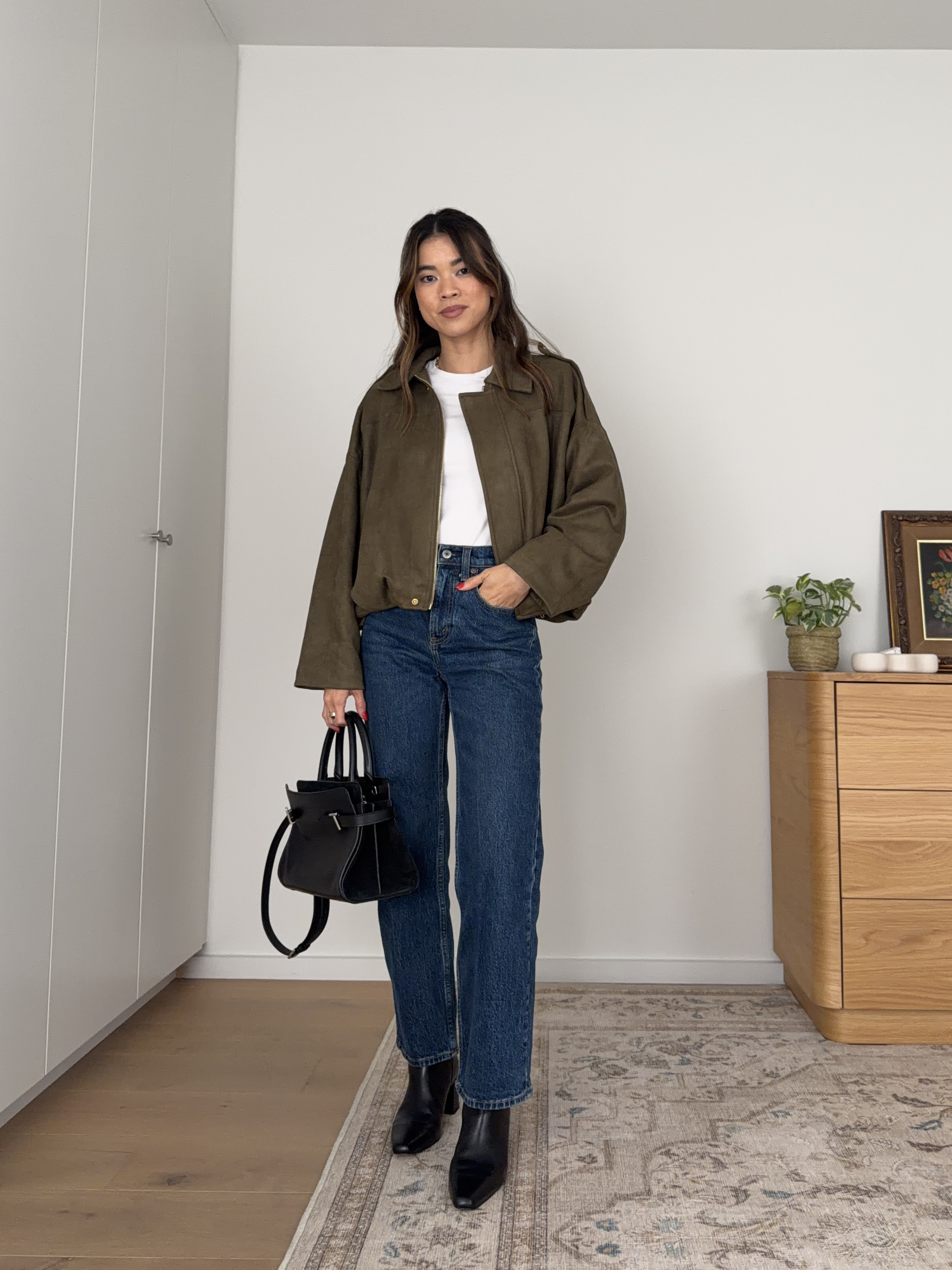 Fall outfit inspo! Wearing my favorite @abercrombie jeans.

Sizing info: 
-Amazon Womens Faux Suede Bomber Jacket Oversized Long Sleeve Cropped Coat (Size XS in Green) 
-Aritzia Home Stretch Tee (Size XS in White) 
-Abercrombie High Rise 90s Relaxed Jeans (Size 23 Extra short in Dark Wash) 

Amazon jacket, affordable fall jacket, fall jacket, suede jacket, bomber jacket, green jacket, fall coat, Aritzia jacket dupe, petite fashion, get dressed with me, outfit inspiration, ootd, nashville outfit, Nashville influencer, petite style, vacation style, casual outfits, mom style, petite pants, fall outfits, fall outfit info, fall pants, fall outfit idea, fall top, fall sweater, fall shoes, fall denim, fall boots, ankle boots

#LTKootd #LTKSeasonal #LTKPetite
