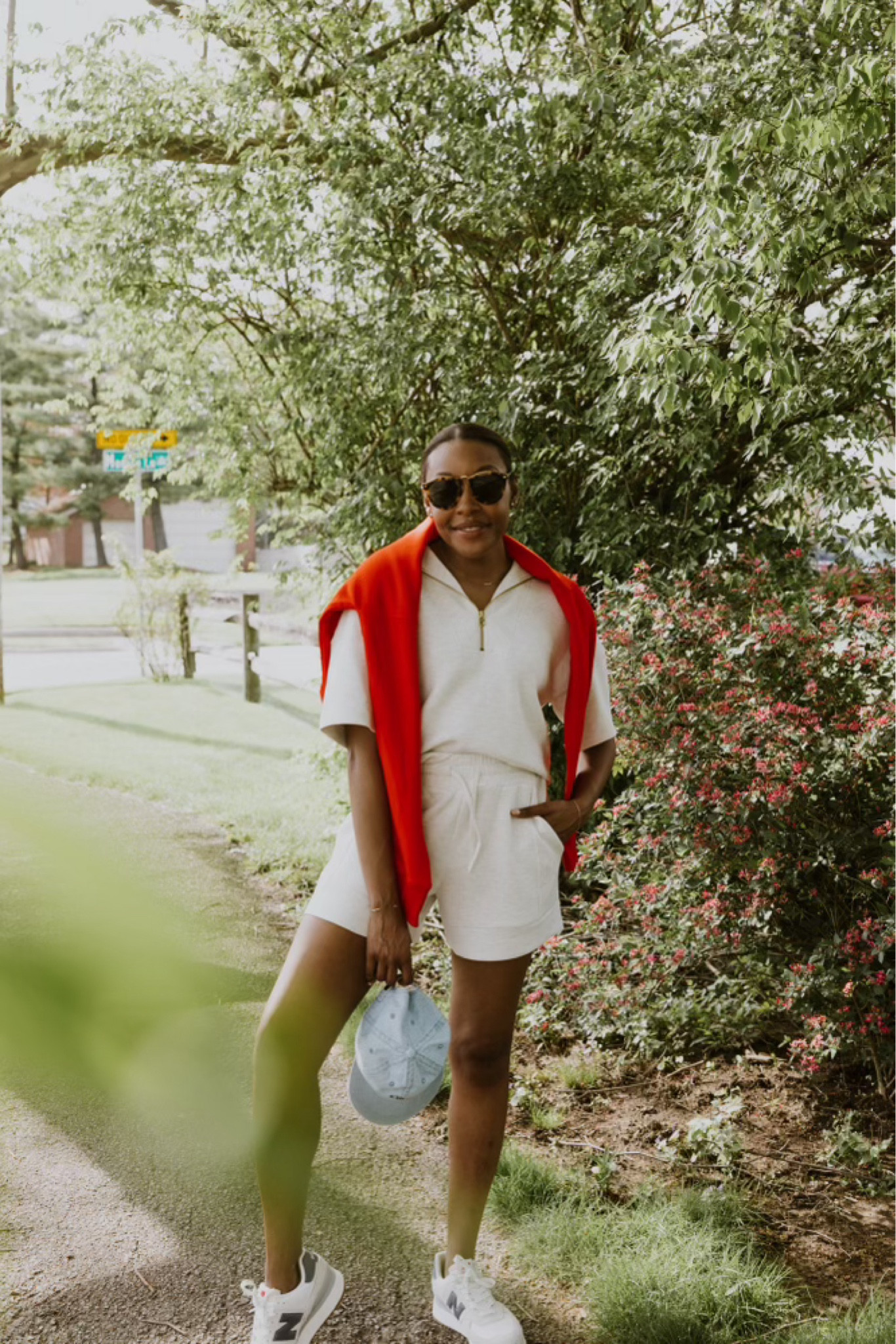 
Stepping into style! Spring is here and we are slowly transitioning into summer and I'm getting my wardrobe prepared with a roundup of solid basics from EVEREVE that can be dressed up or dressed down. This cute set is super fun on the weekends or just an easy, casual denim-on-denim look. If you're looking for a little refresh for your wardrobe, check out @evereveofficial for everything that you need from casual, dressy, daytime, and everything in between! #everevestyle #ad
.
.

