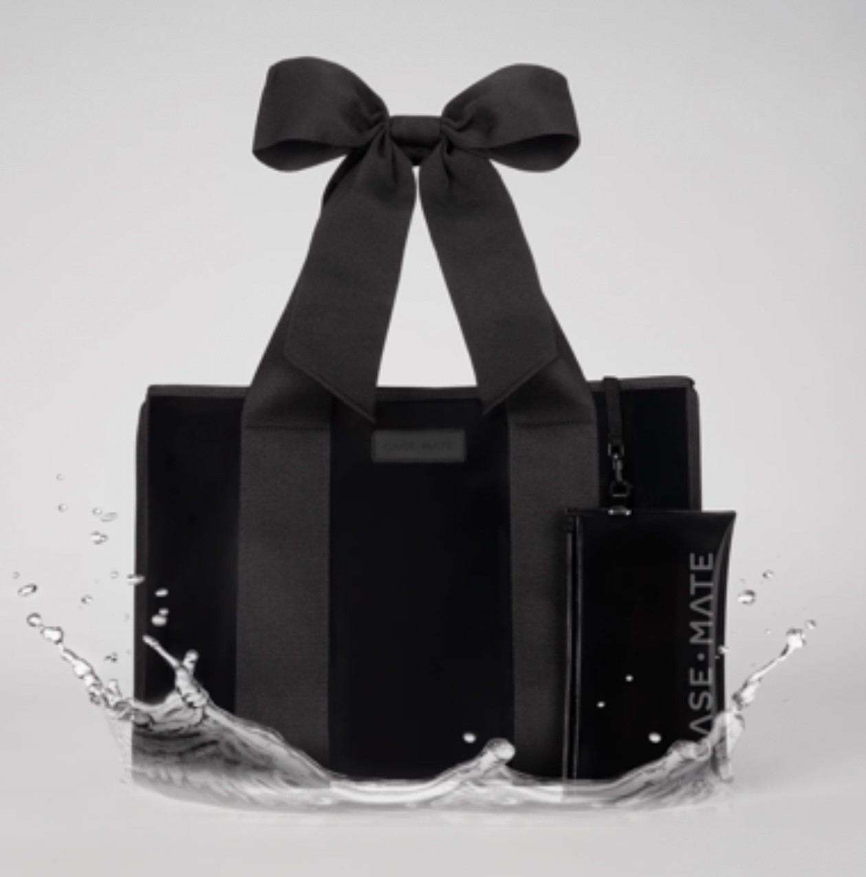 The bag I’m dying for! 

#LTKSeasonal #LTKSwim