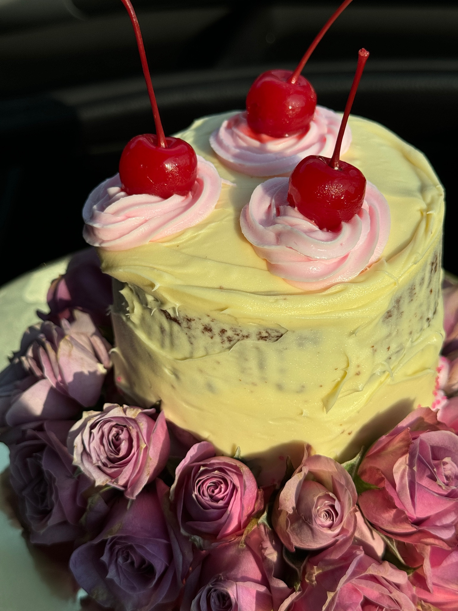 Smash cake for one year old birthday party!!! 🤍🤩🎂💕

#LTKKids